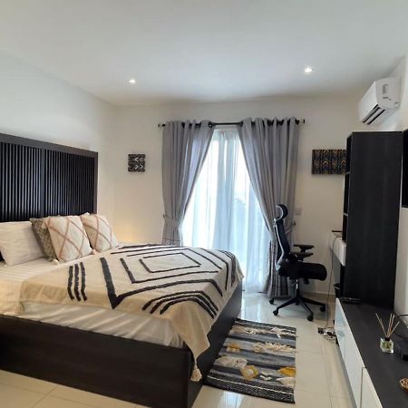 The Lennox Luxury Apartment Accra Exterior foto