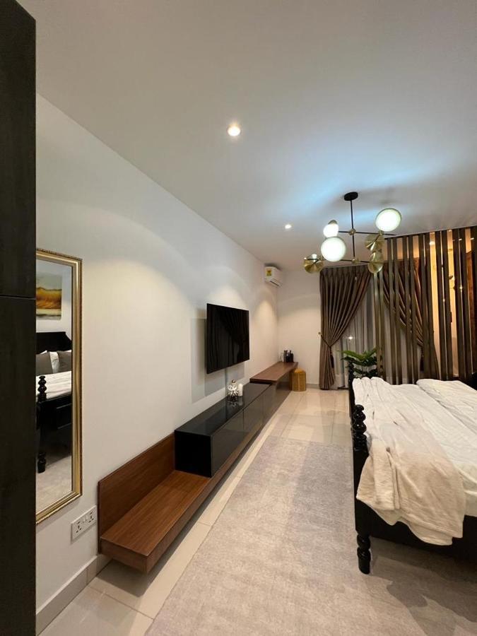 The Lennox Luxury Apartment Accra Exterior foto