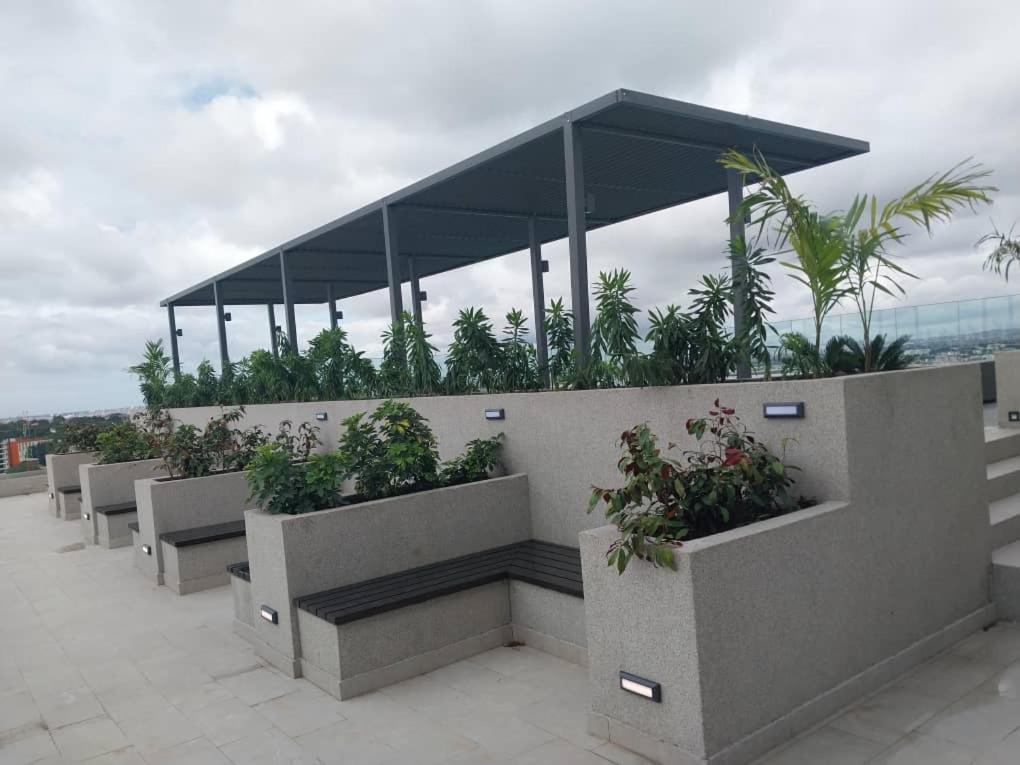 The Lennox Luxury Apartment Accra Exterior foto